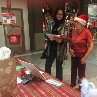 Jane & volunteer at angel tree